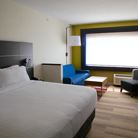 Holiday Inn Express & Suites Oswego By Ihg Kültér fotó