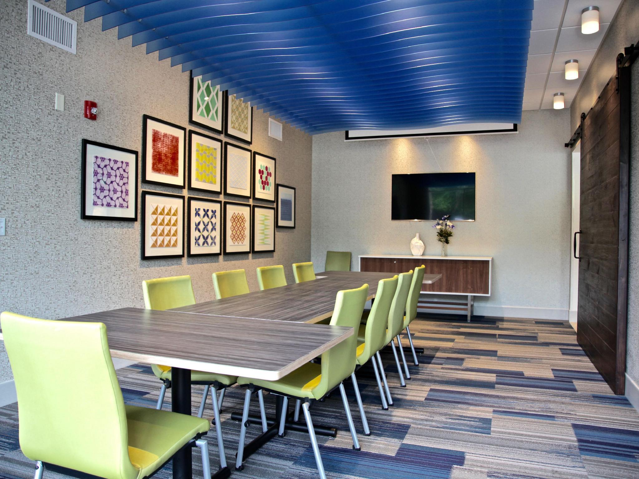 Holiday Inn Express & Suites Oswego By Ihg Kültér fotó