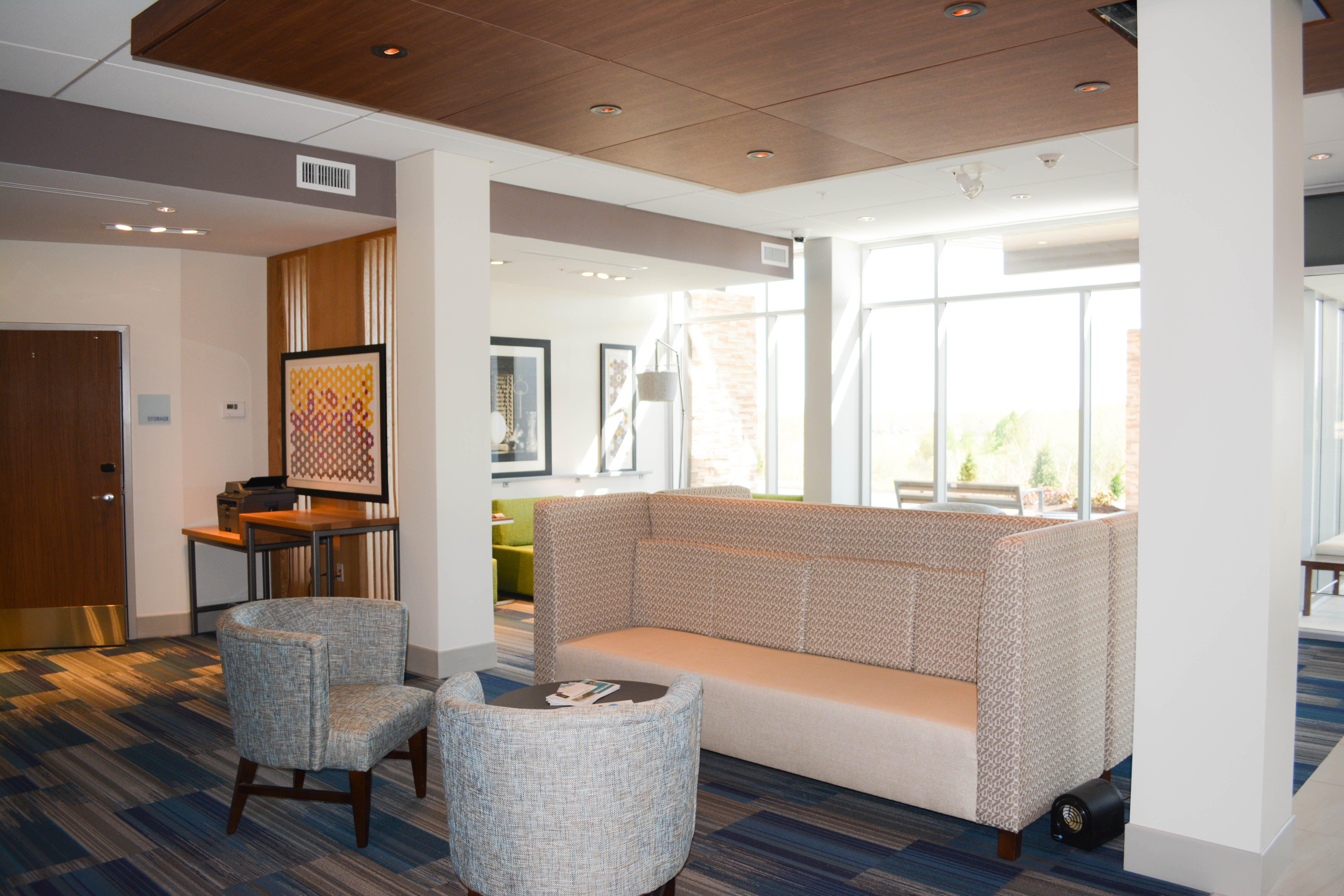 Holiday Inn Express & Suites Oswego By Ihg Kültér fotó
