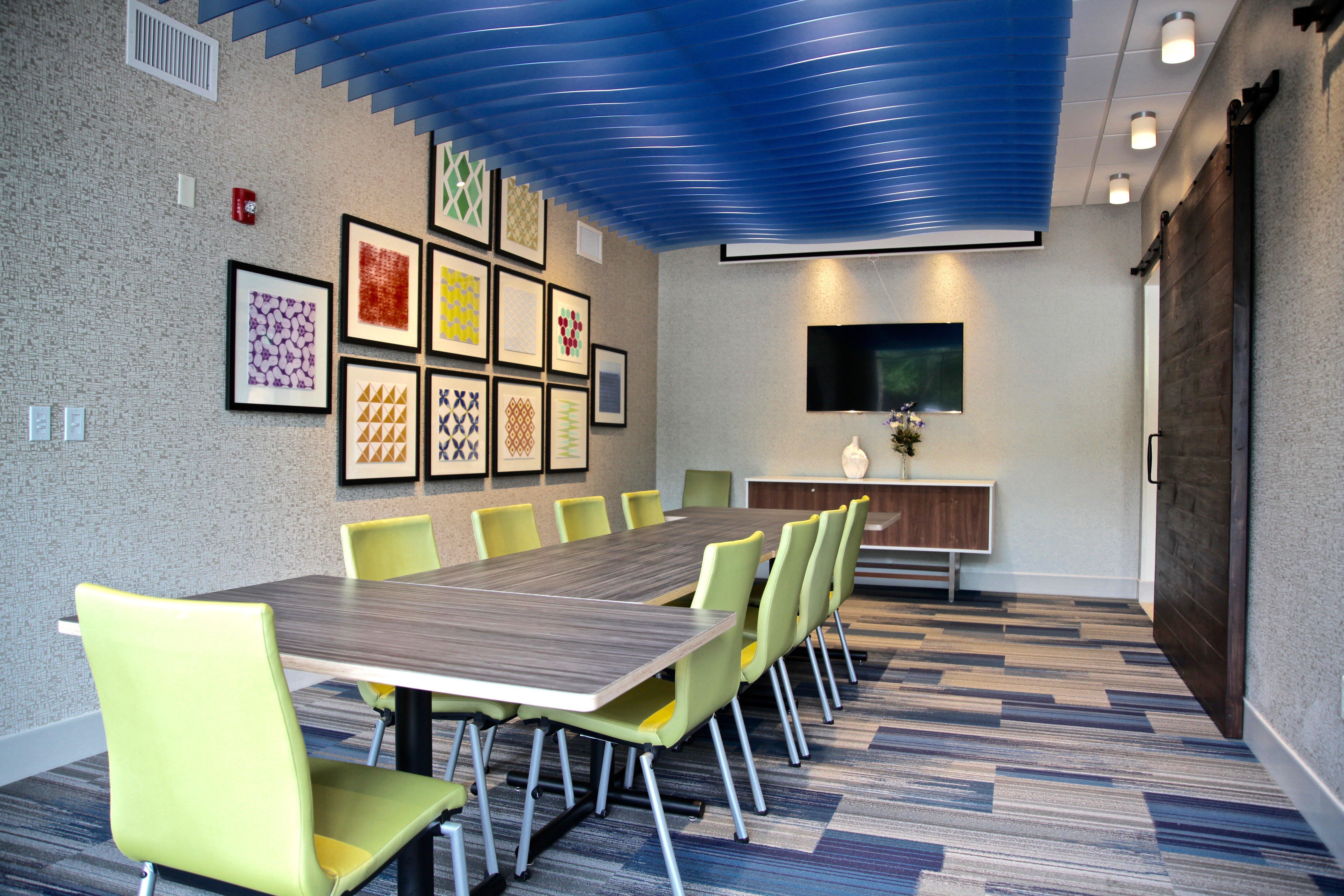 Holiday Inn Express & Suites Oswego By Ihg Kültér fotó
