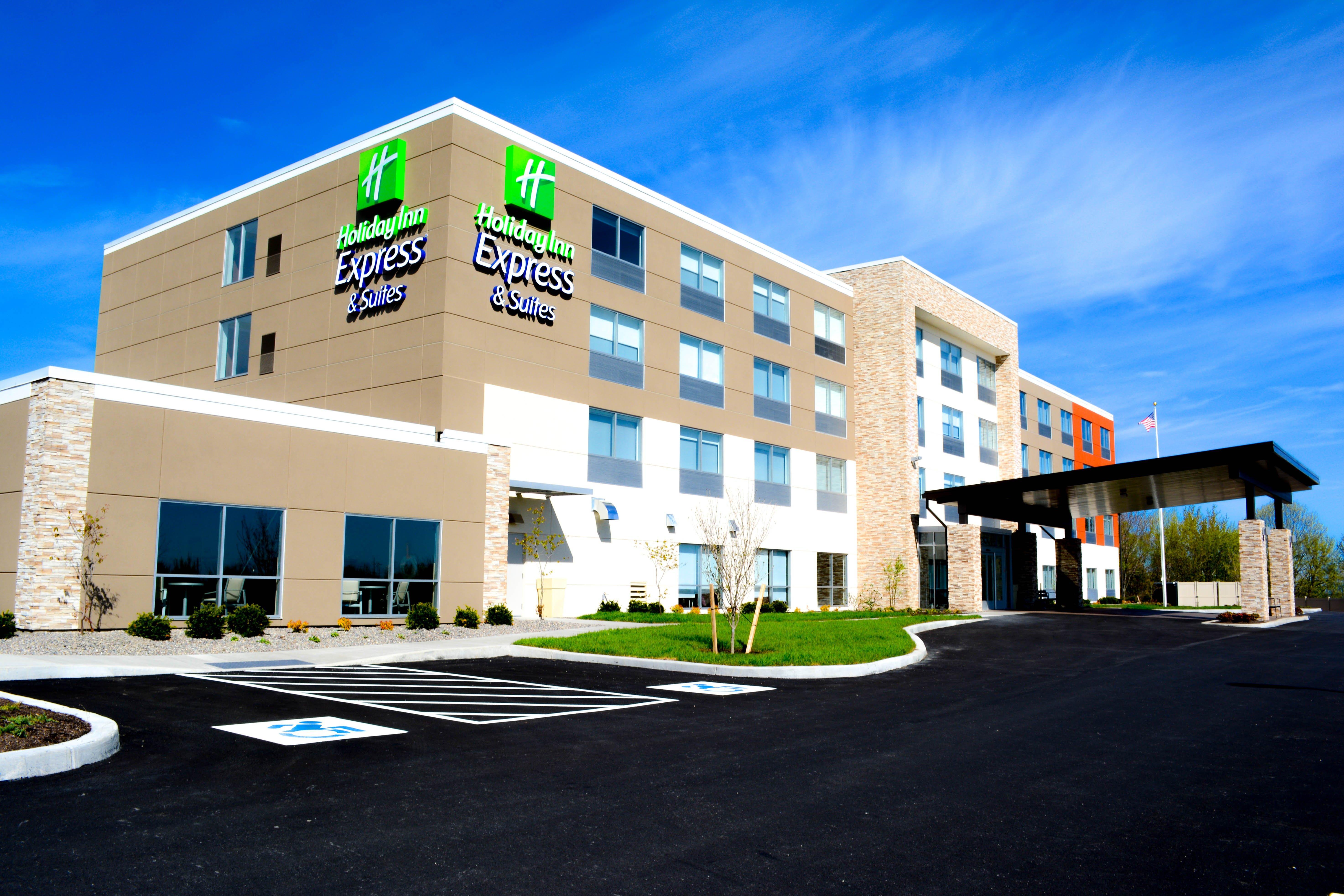 Holiday Inn Express & Suites Oswego By Ihg Kültér fotó